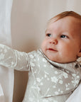 günamüna Bandana Bib - Magnolia (Min. of 2, multiples of 2)