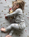 günamüna Crib Sheet - Pooh (Min. of 2, multiples of 2)