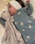 günamüna Transitional Swaddle Sleep Sack Duvet Bamboo Giraffe Moss 2.5 TOG (Min. of 2, multiples of 2)