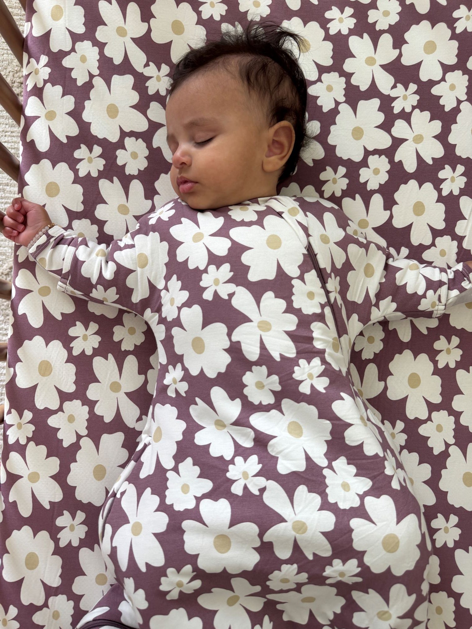 günamüna Long Sleeve Transitional Swaddle Sleep Sack Duvet Bamboo Blossom 1 TOG (Min. of 2, multiples of 2)
