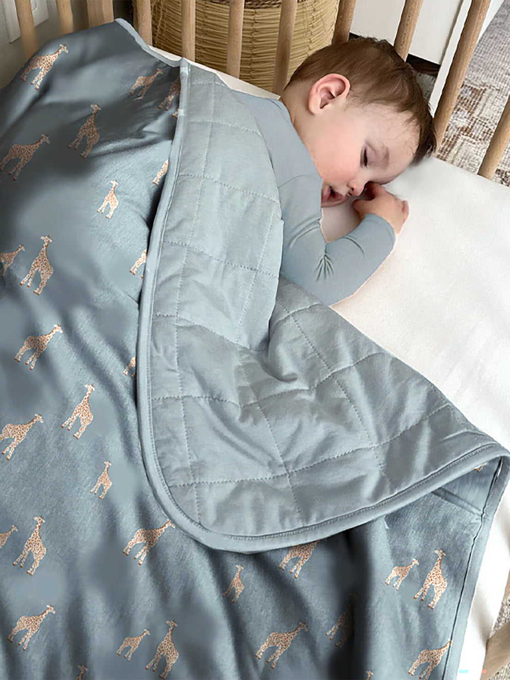 günamüna Mini Cozy Cloud Comforter Baby Blanket - Giraffe Moss 2.5 TOG (Min. of 2, multiples of 2)