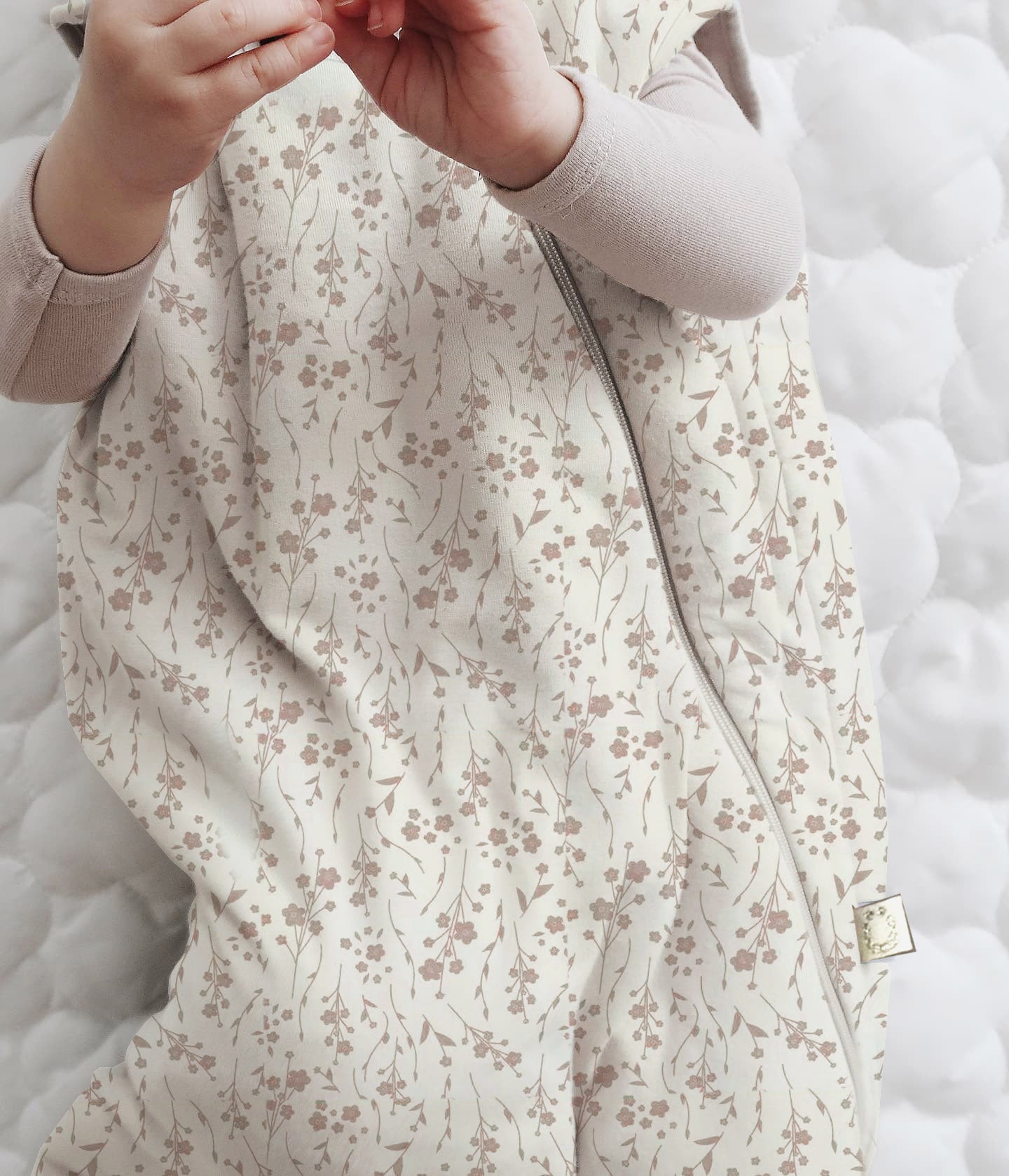 günamüna Sleep Sack Duvet Bamboo Posies 1 TOG (Min. of 2, multiples of 2)