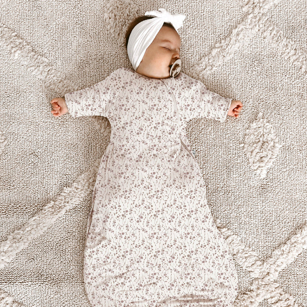 günamüna Long Sleeve Transitional Swaddle Sleep Sack Duvet Bamboo Posies 2.5 TOG (Min. of 2, multiples of 2)