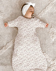 günamüna Long Sleeve Transitional Swaddle Sleep Sack Duvet Bamboo Posies 2.5 TOG (Min. of 2, multiples of 2)