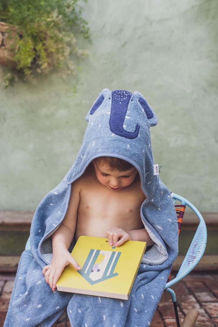 Trixie Hooded towel | 70x130cm - Mrs. Elephant (Min. of 2 PK, multiples of 2 PK)
