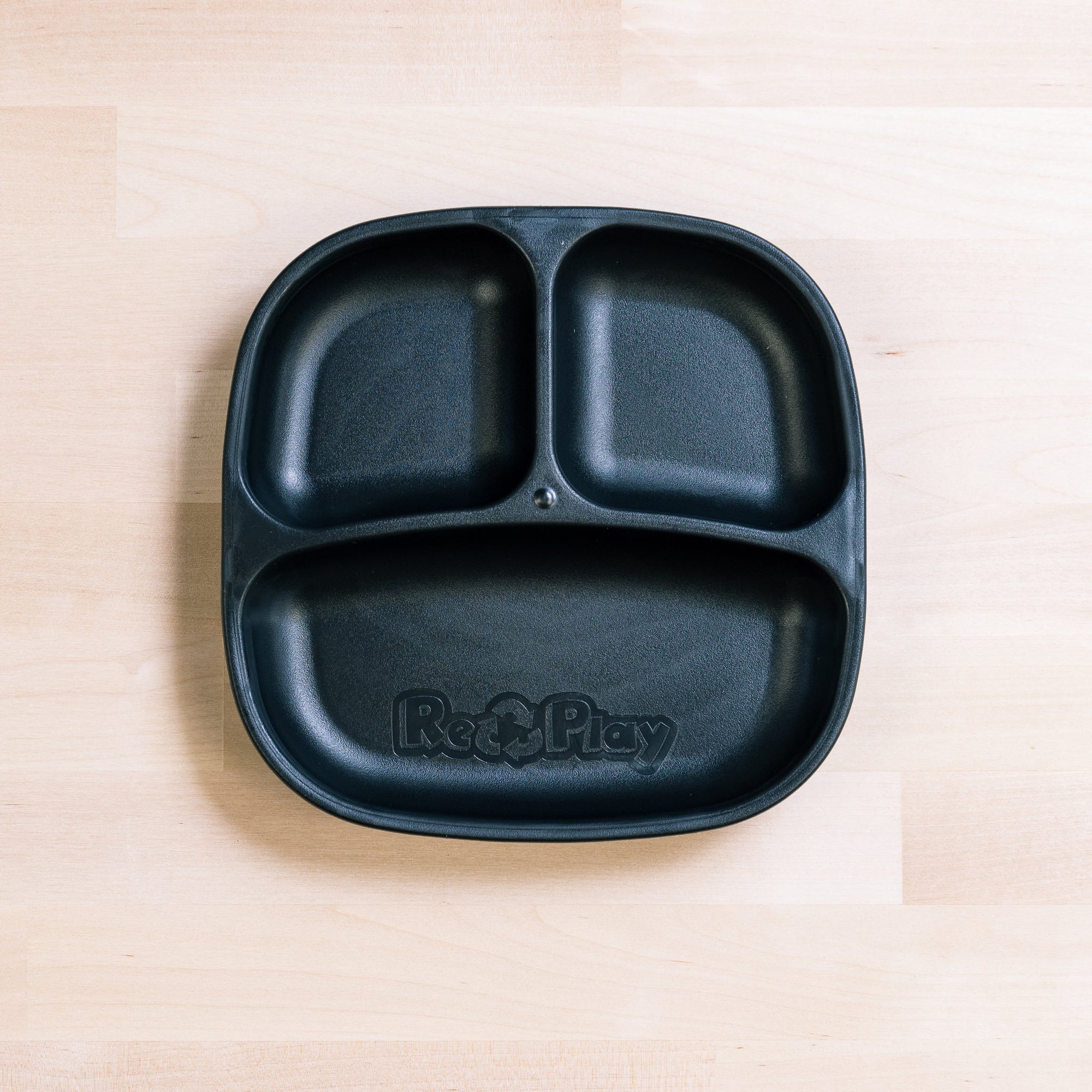 Re-Play Divided Plate- Black (Min. of 2 PK, Multiples of 2 PK)