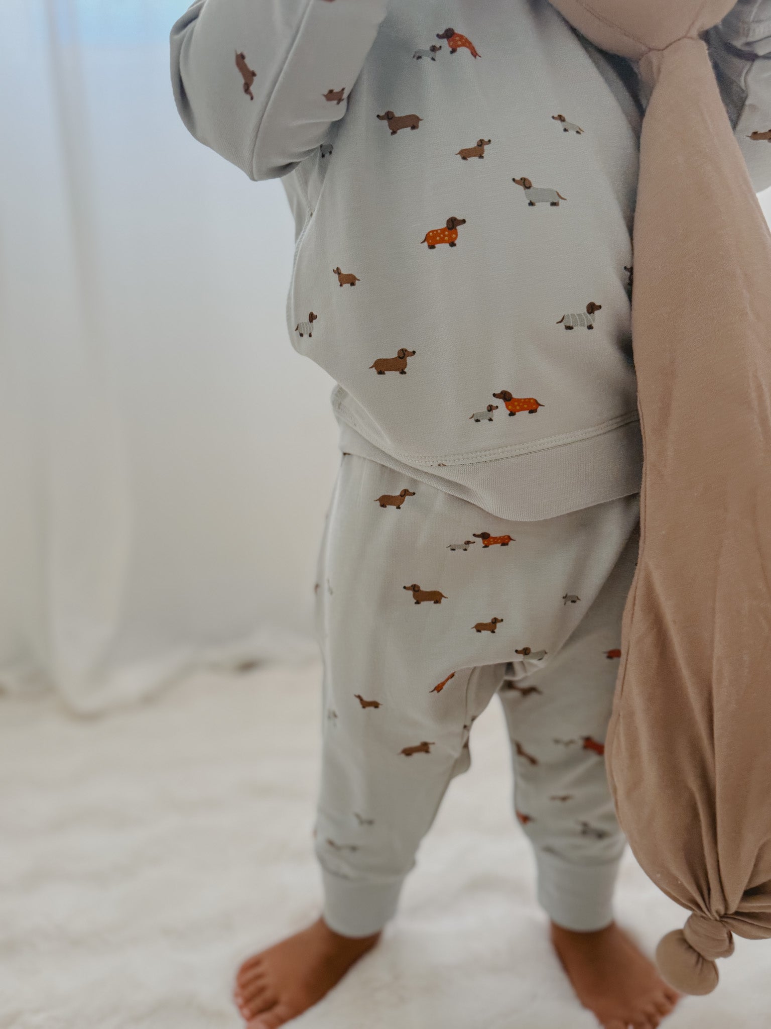 günamüna Fleece Sweatsuit Woof(Min. of 2, multiples of 2)
