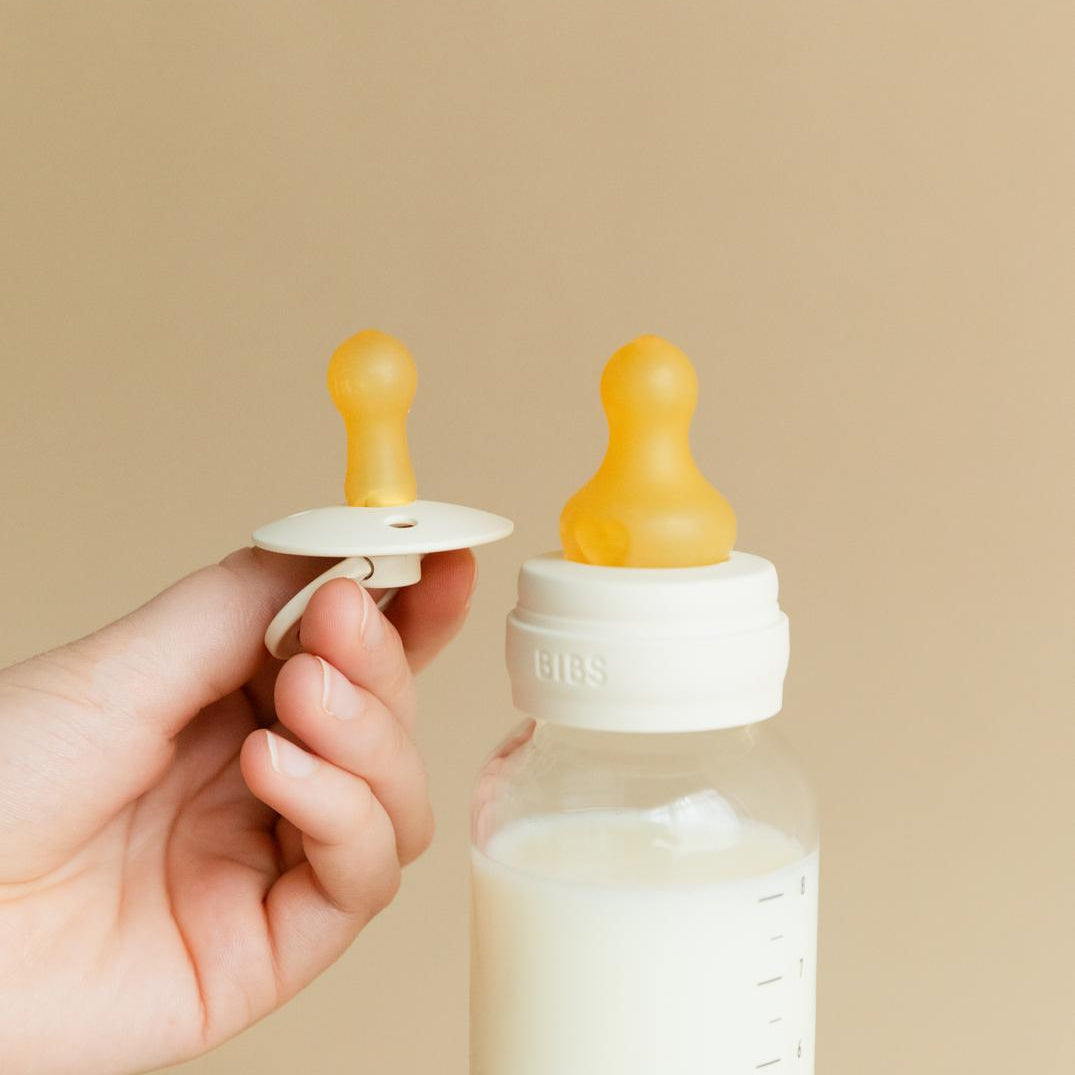 BIBS Glass Baby Bottle Round Latex 1 pack 120 ml Slow Flow Ivory (Min. of 2 PK , multiples of 2 PK)