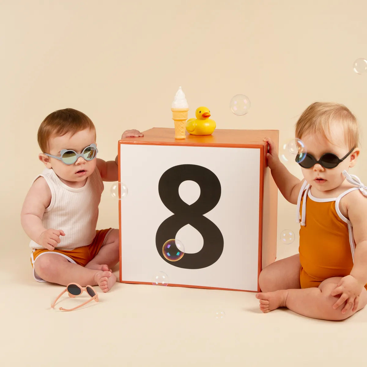 Ki ET LA Diabola Sunglasses - Black (Min. of 2 PK, multiples of 2 PK)