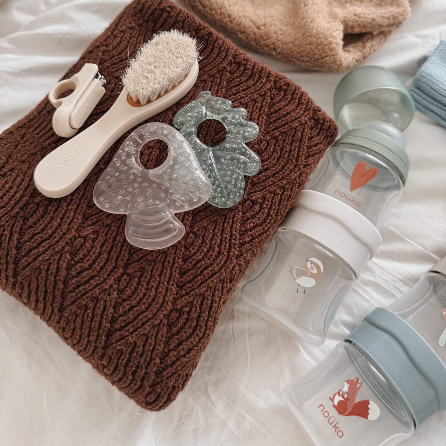 noüka Cooling Nature Teether - Earth (Sold in Case of 2, Qty of 1=2 products)