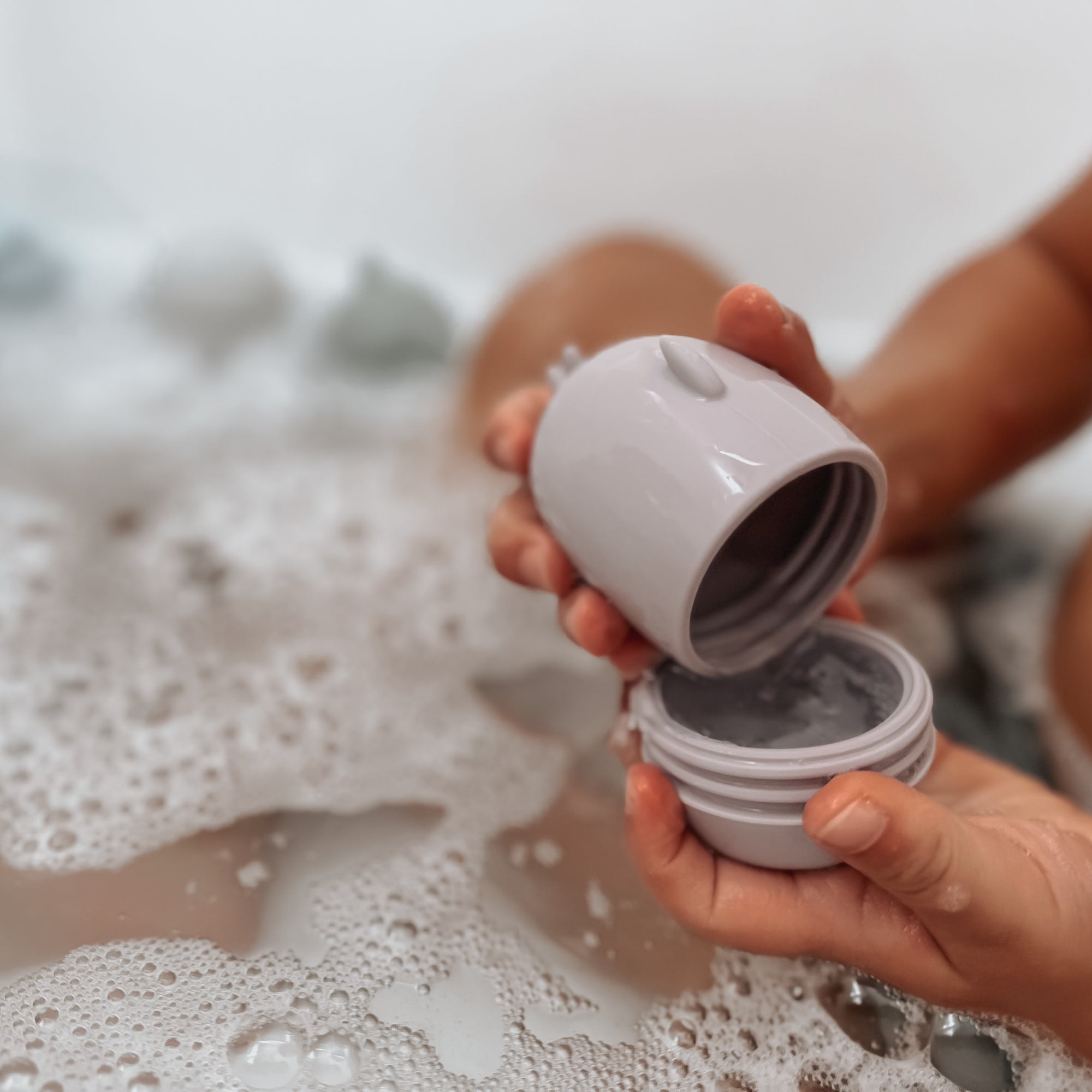 noüka Farm Bath Toys-Earth(Min. of 2 PK, Multiples of 2 PK)