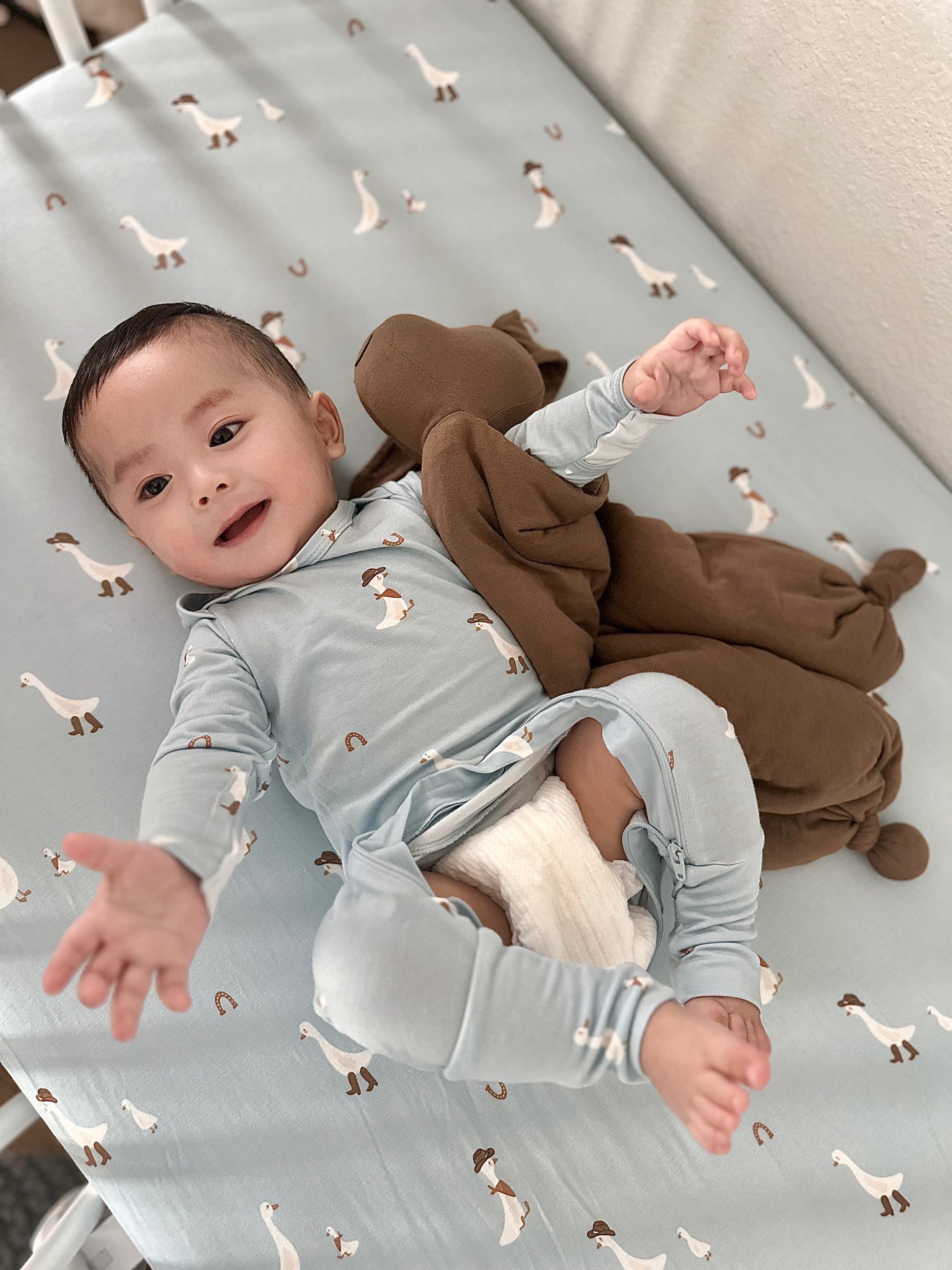 günamüna Toddler Cozy Cloud Comforter Baby Blanket - Woof 1 TOG (Min. of 2, multiples of 2)
