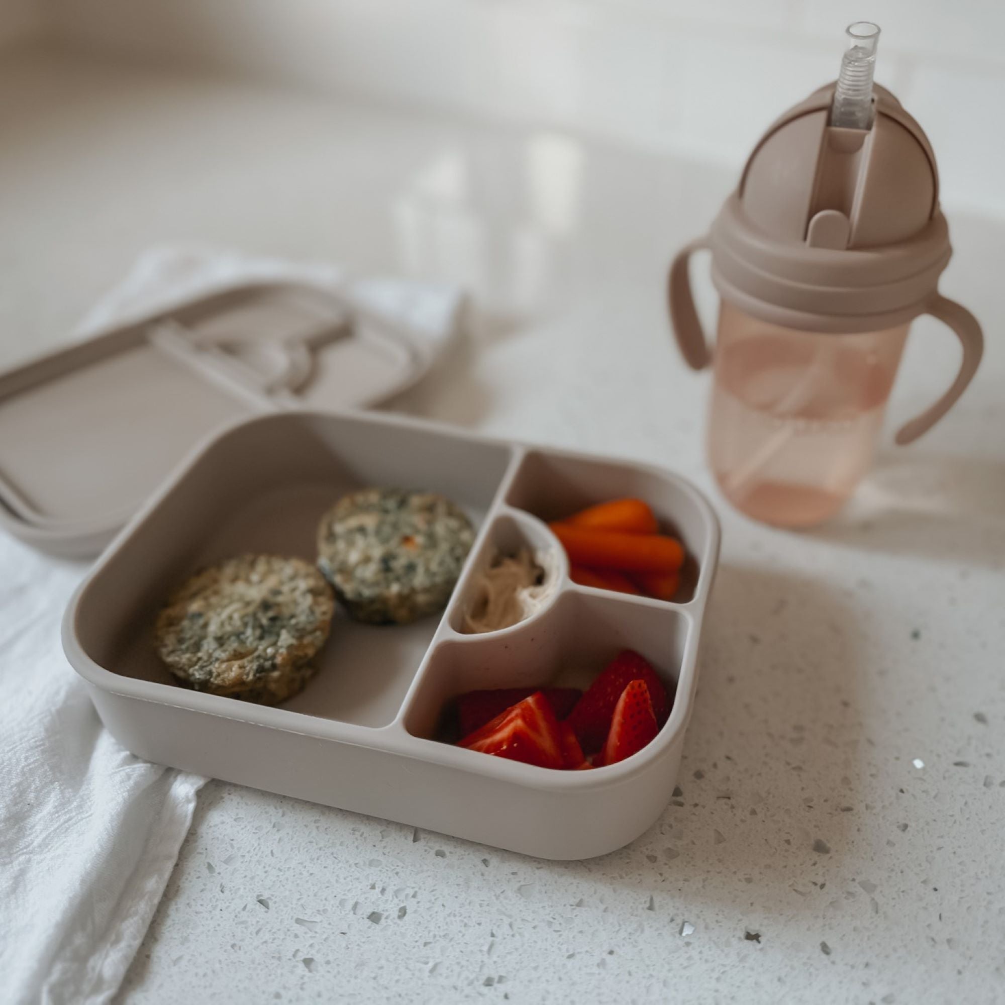 noüka Medium Silicone Sealed Lunch Box - Wave (Min. of 2 PK, Multiples of 2 PK)