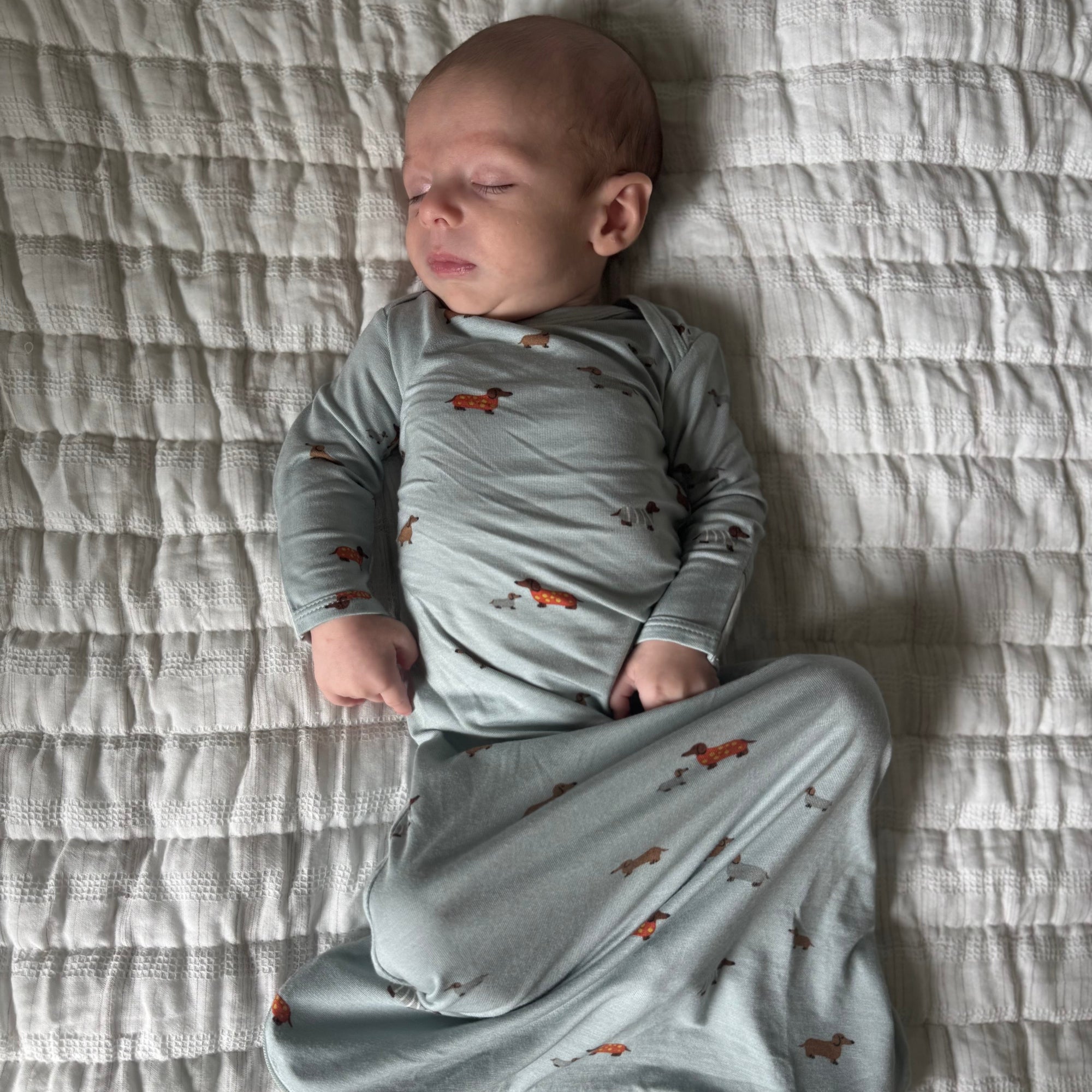 günamüna Long Sleeve Swaddle Sleep Sack Duvet Bamboo Woof 1 TOG (Min. of 2, multiples of 2)