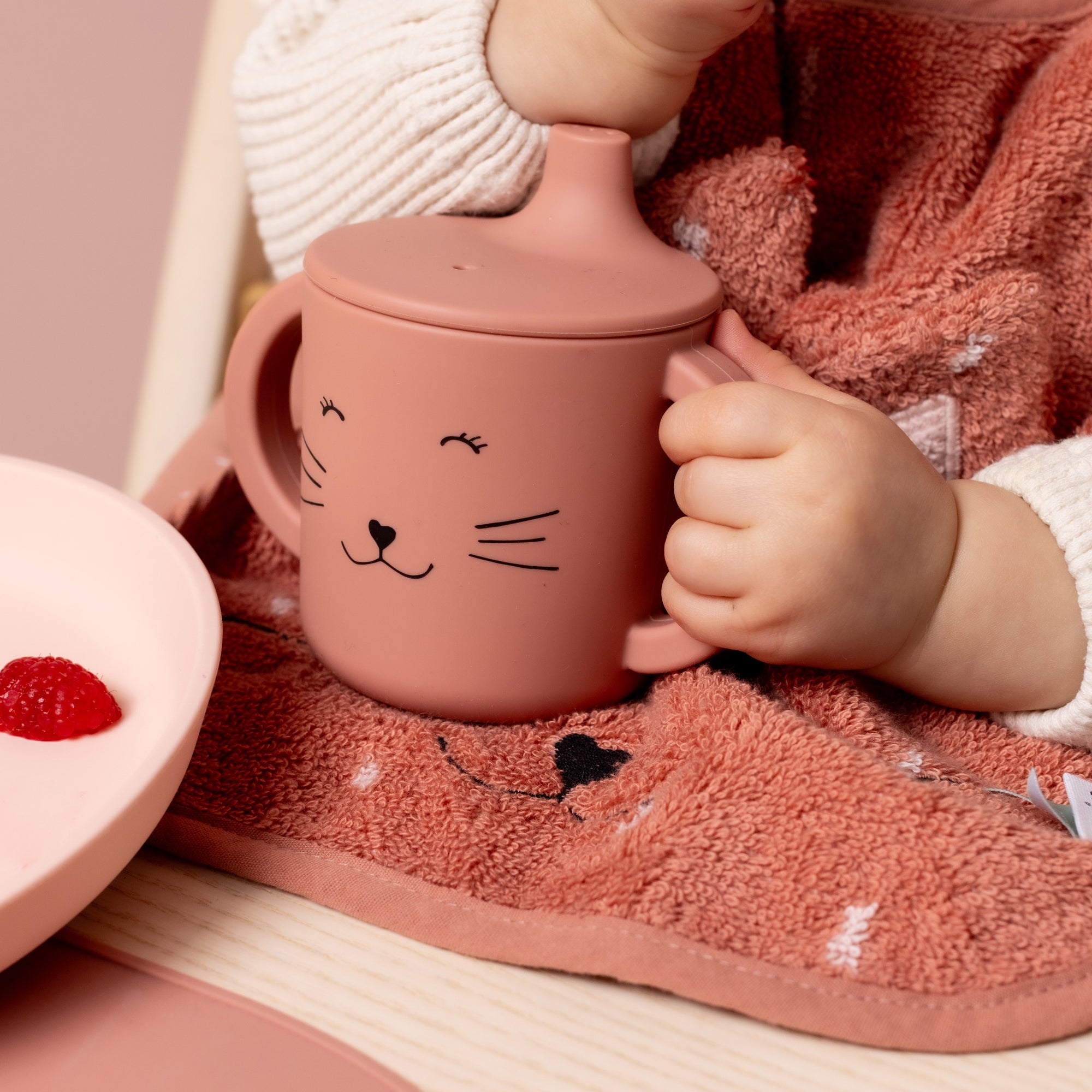 Trixie Silicone sippy cup - Mrs. Cat (Min. of 2 PK, multiples of 2 PK)