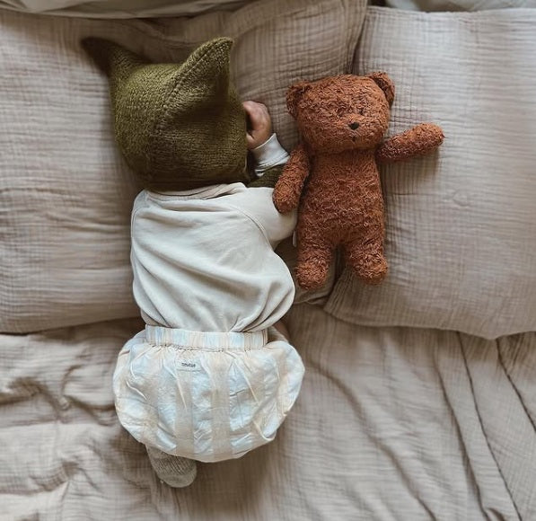 Moonie Organic Humming Bear With Lamp - Caramel (Min. of 2 PK, multiples of 2 PK)