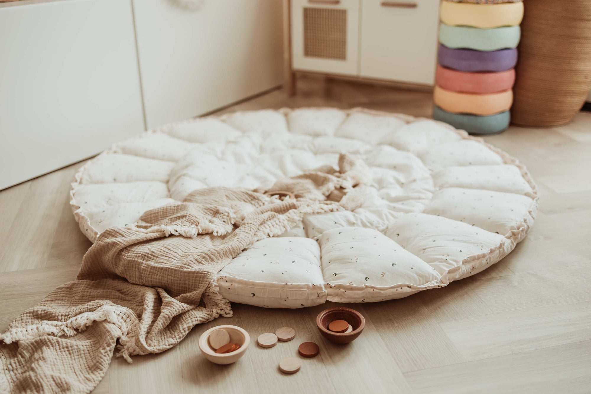 Play&Go Bloom Moon organic babymat (Min of 1, multiples of 1)