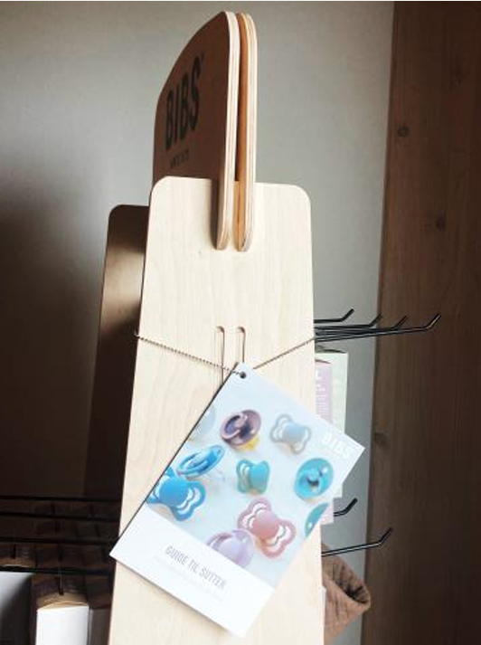 BIBS Pacifier Hang Tag - English