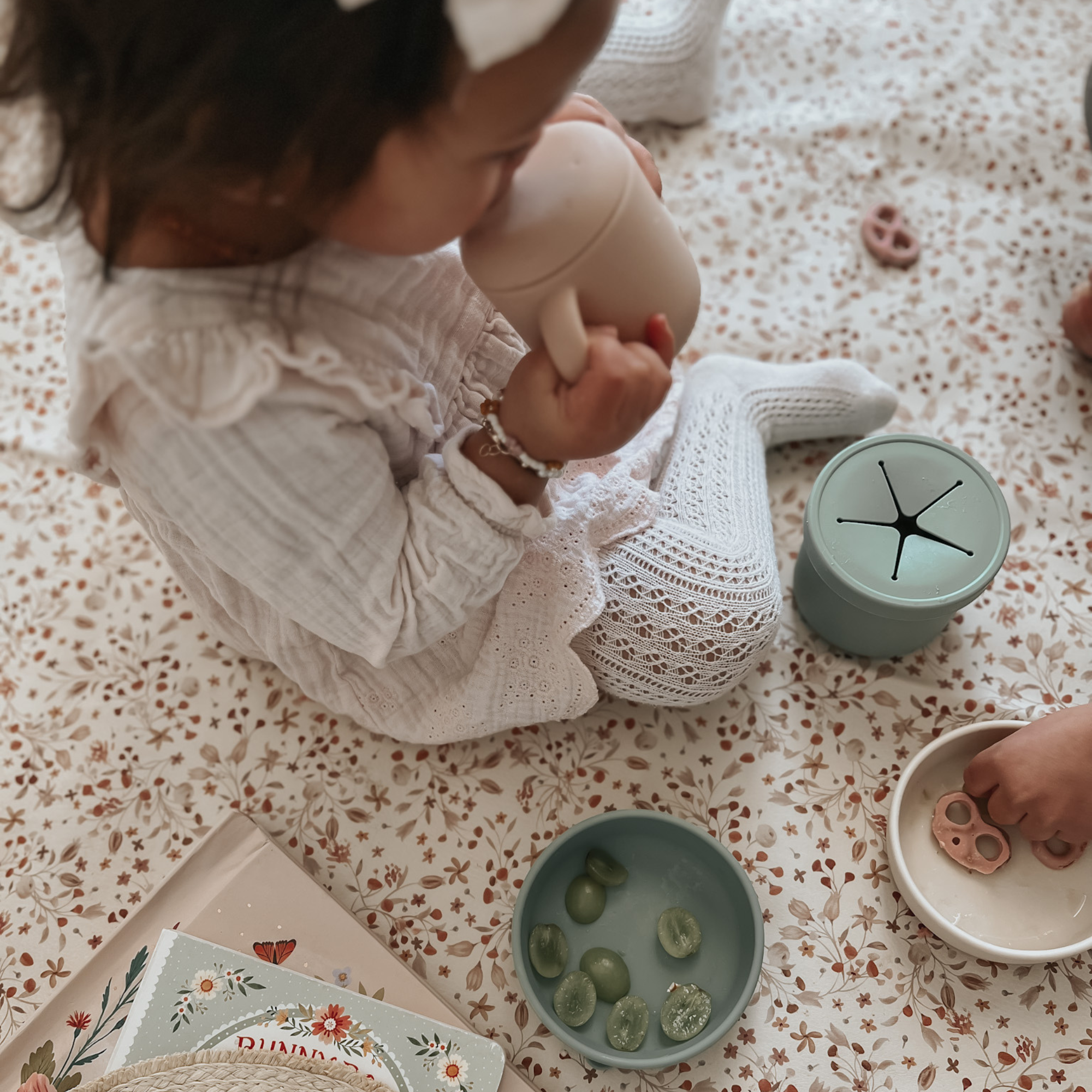 noüka Spill-Proof Snack Cup - Leaf (Min. of 2 PK, Multiples of 2 PK)