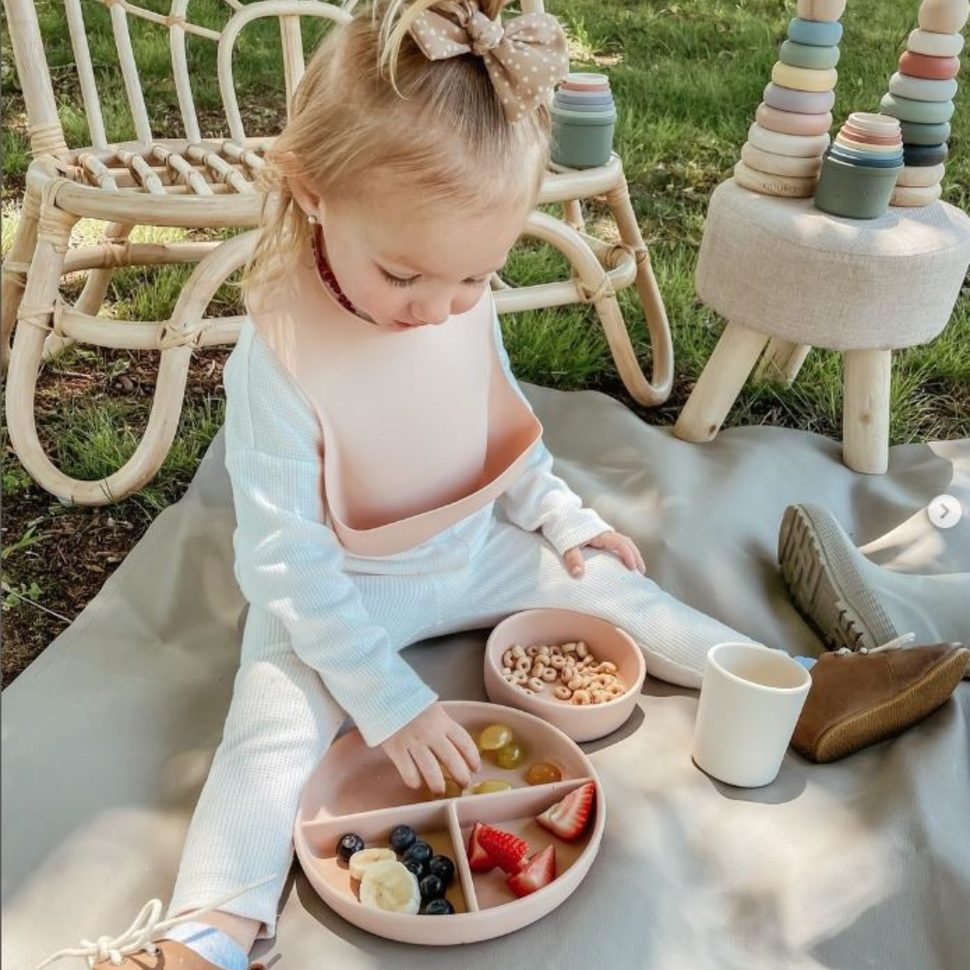 noüka Design Bib - Meadow (Sold in case of 2, Qty of 1 =2)