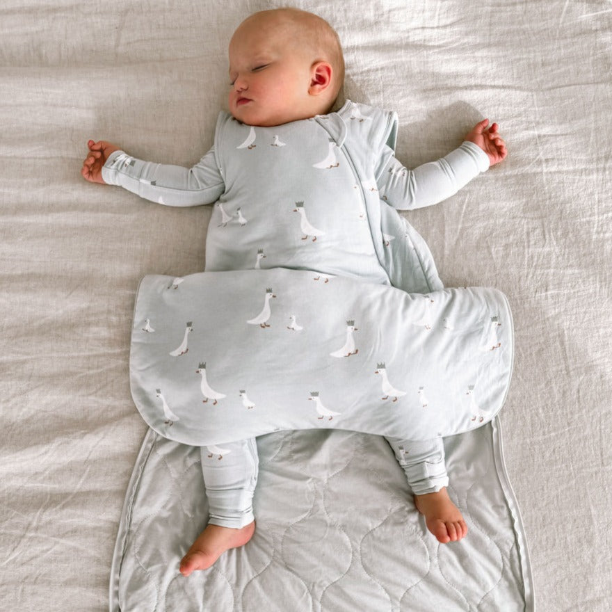 günamüna Sleep Sack Duvet Bamboo Crowned Goose 1 TOG (Min. of 2, multiples of 2)