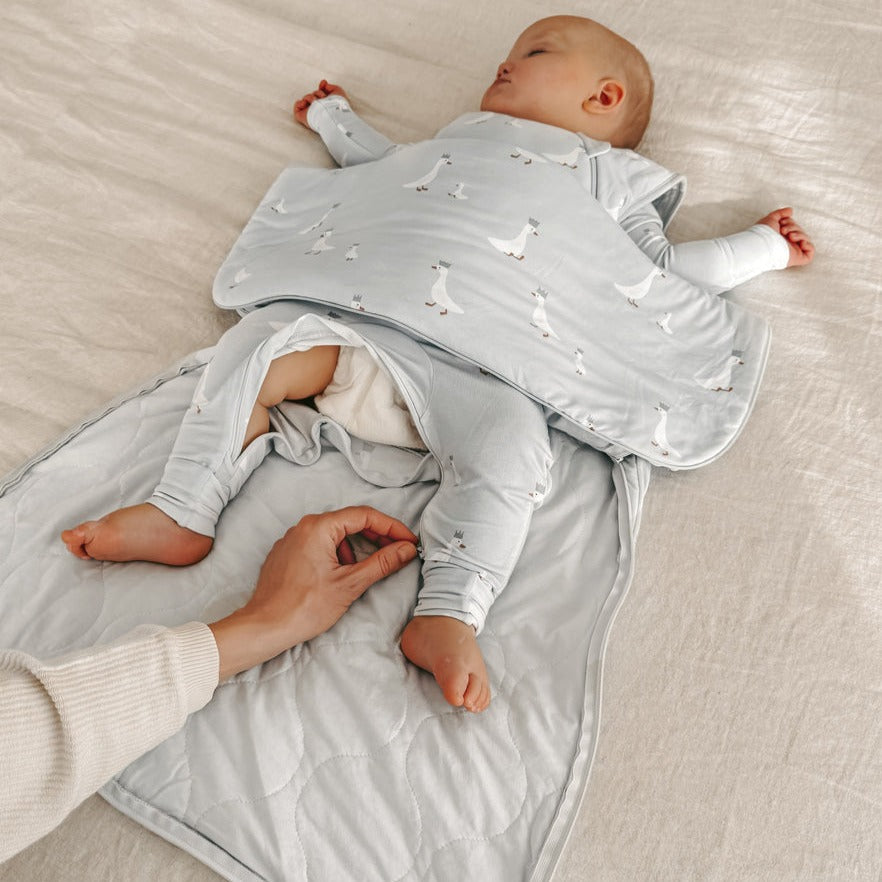 günamüna Sleep Sack Duvet Bamboo Crowned Goose 1 TOG (Min. of 2, multiples of 2)
