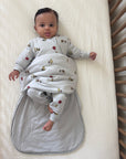 günamüna Long Sleeve Transitional Swaddle Sleep Sack Duvet Bamboo Pooh 2.5 TOG (Min. of 2, multiples of 2) - MAIGHAN DISTRIBUTION CANADA