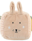 Trixie Activity cube - Mrs. Rabbit (Min. of 2 PK, multiples of 2 PK) - MAIGHAN DISTRIBUTION CANADA
