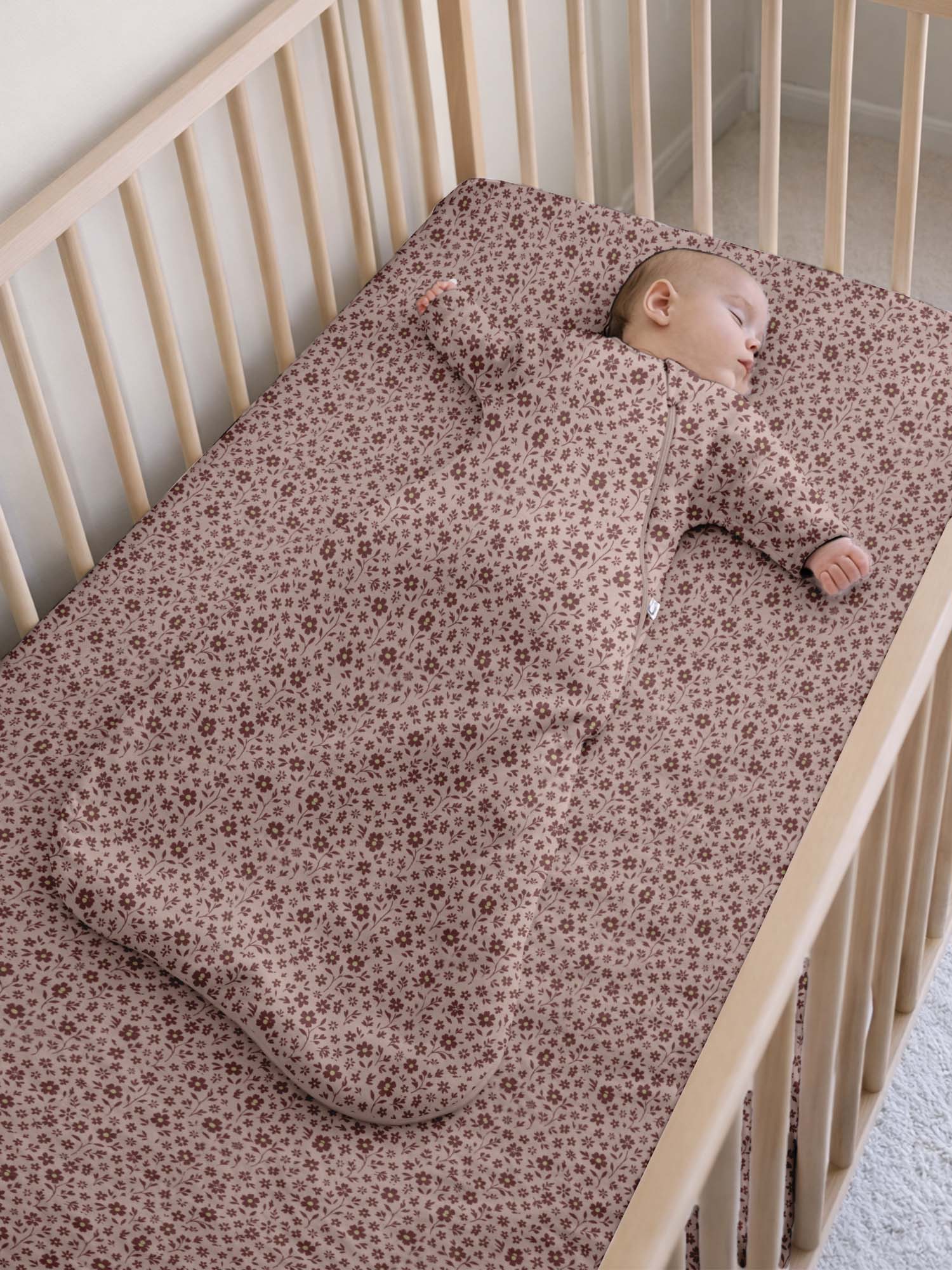 günamüna Crib Sheet - Petals (Min. of 2, multiples of 2)