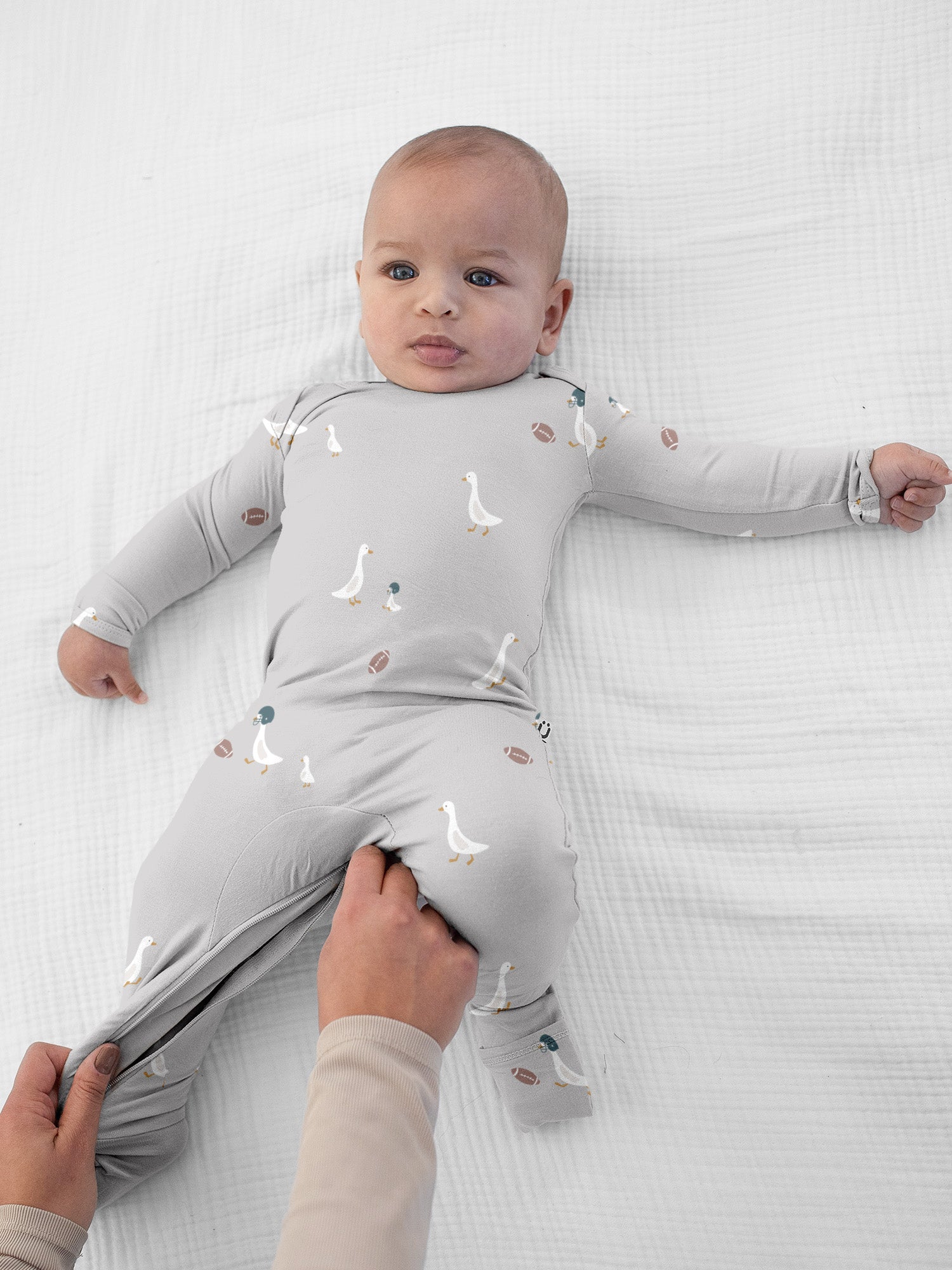 günamüna Convertible Football Goose (Min. of 2, multiples of 2)