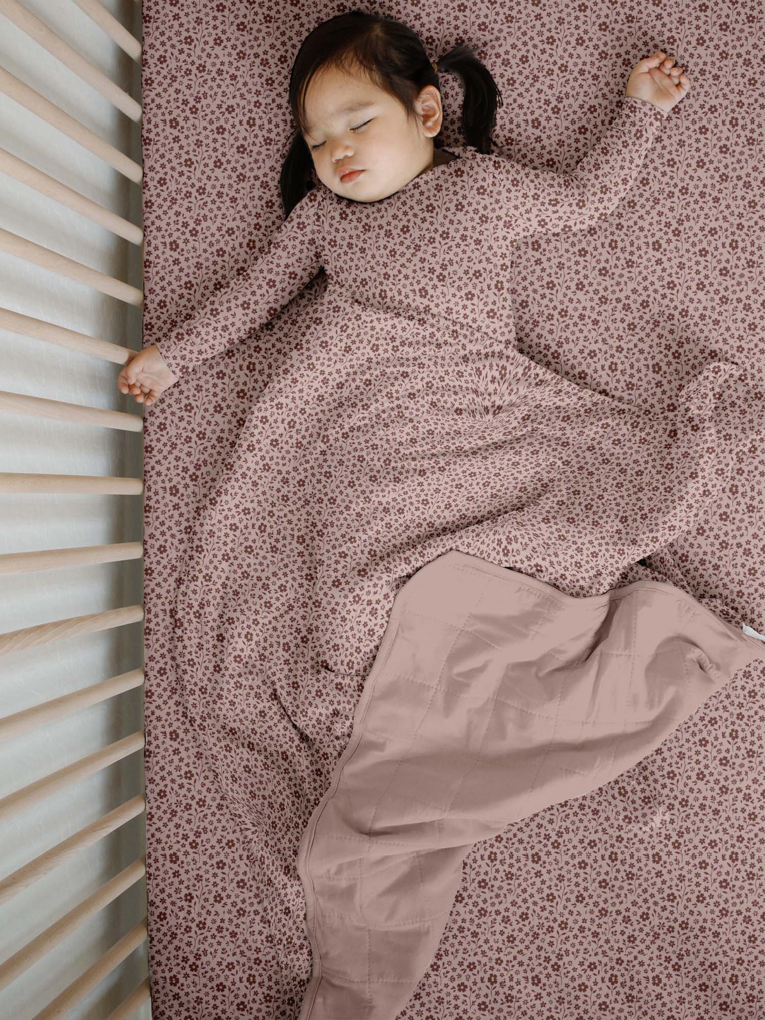 günamüna Mini Cozy Cloud Comforter Baby Blanket 1 TOG - Petals (Min. of 2, multiples of 2)