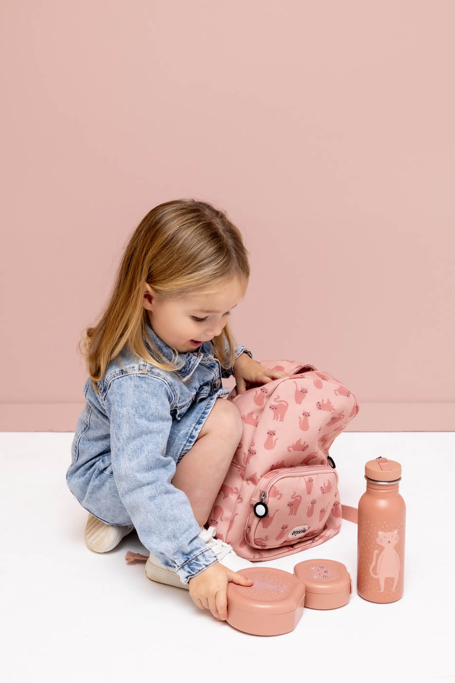 Trixie Backpack print - Charming Cat (Min. of 2 PK, multiples of 2 PK)