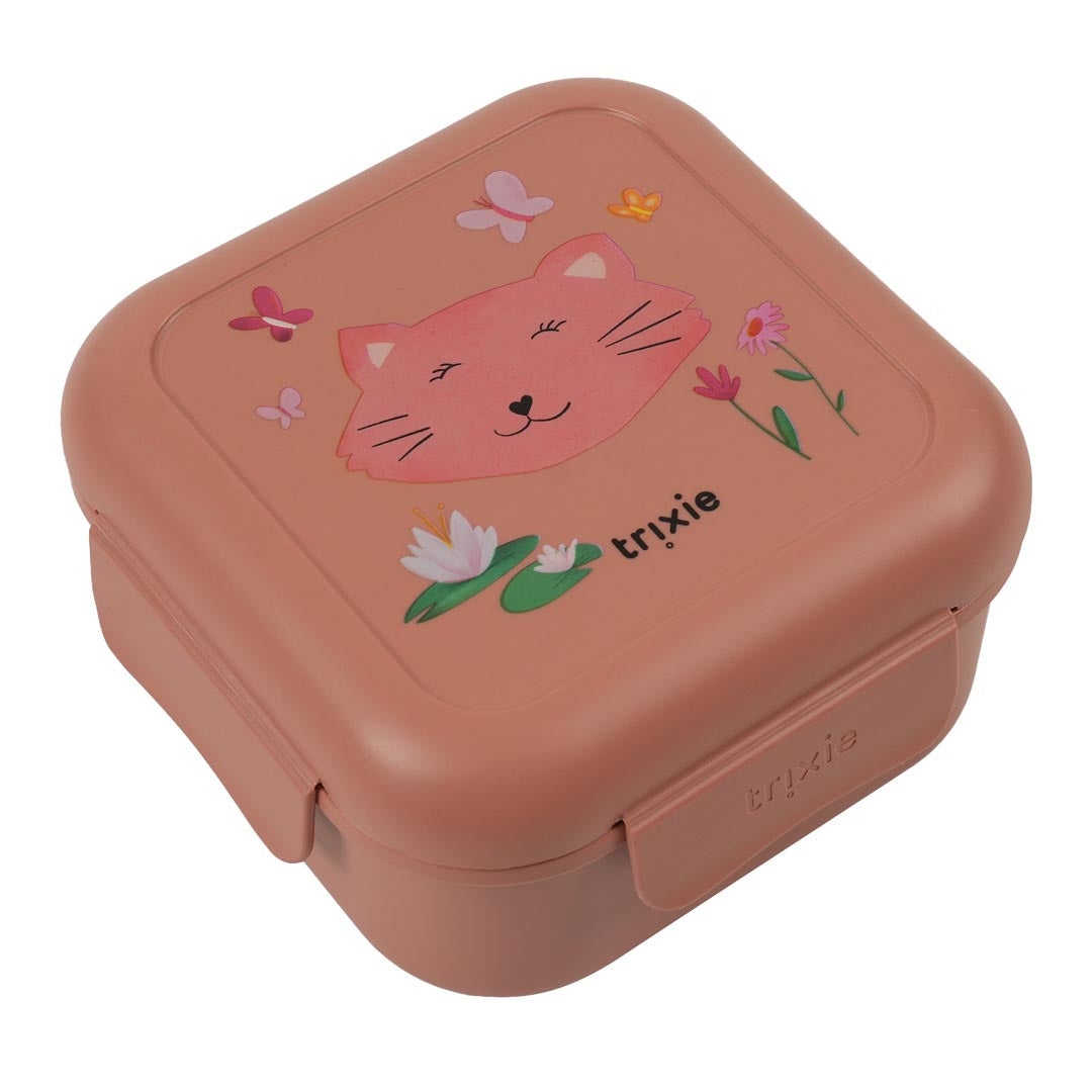 Trixie Snack box with clips - Pathfinder Mrs. Cat  (Min. of 2 PK, multiples of 2 PK)