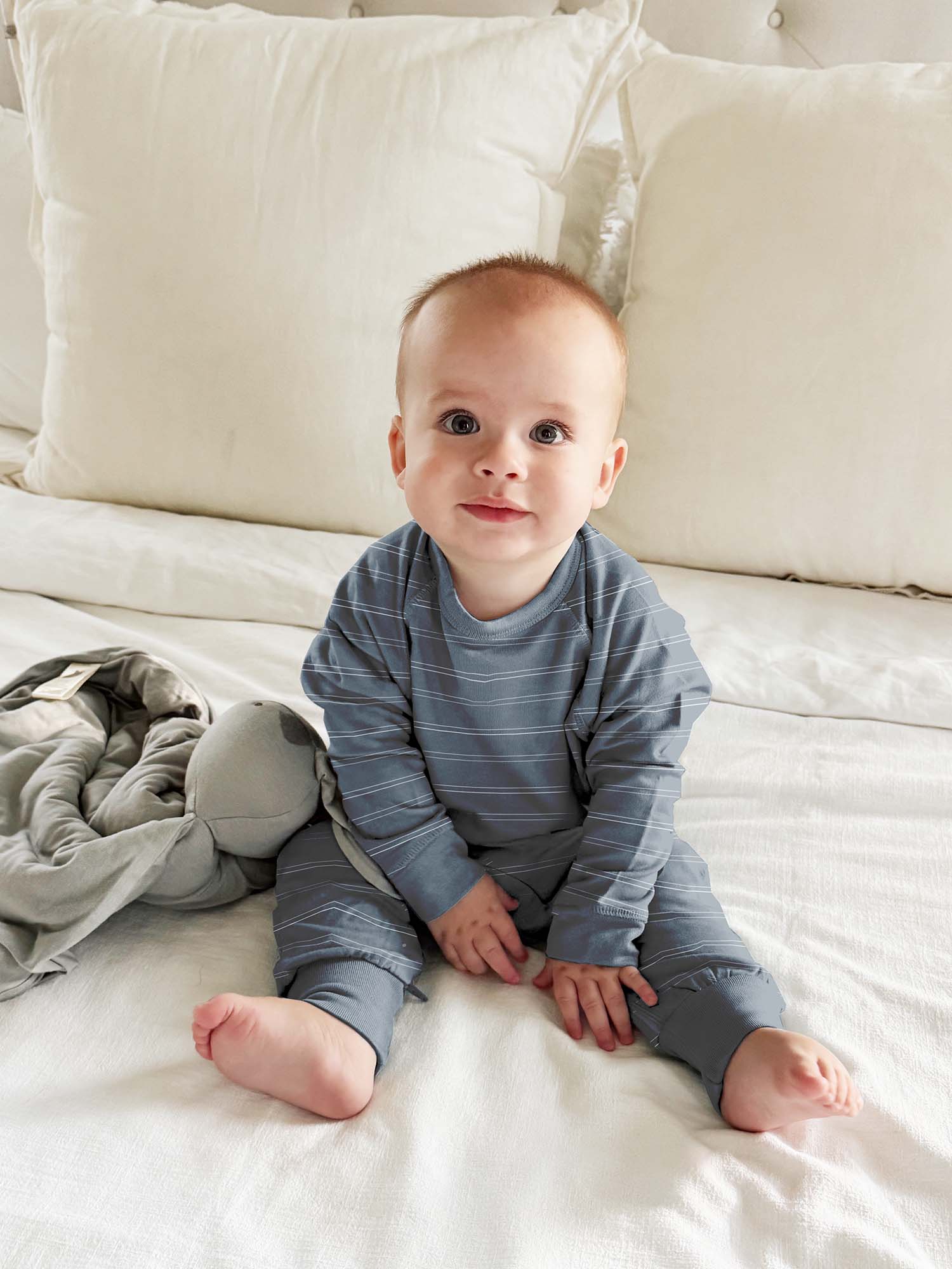günamüna Fleece Sweatsuit Blue Stripes (Min. of 2, multiples of 2)