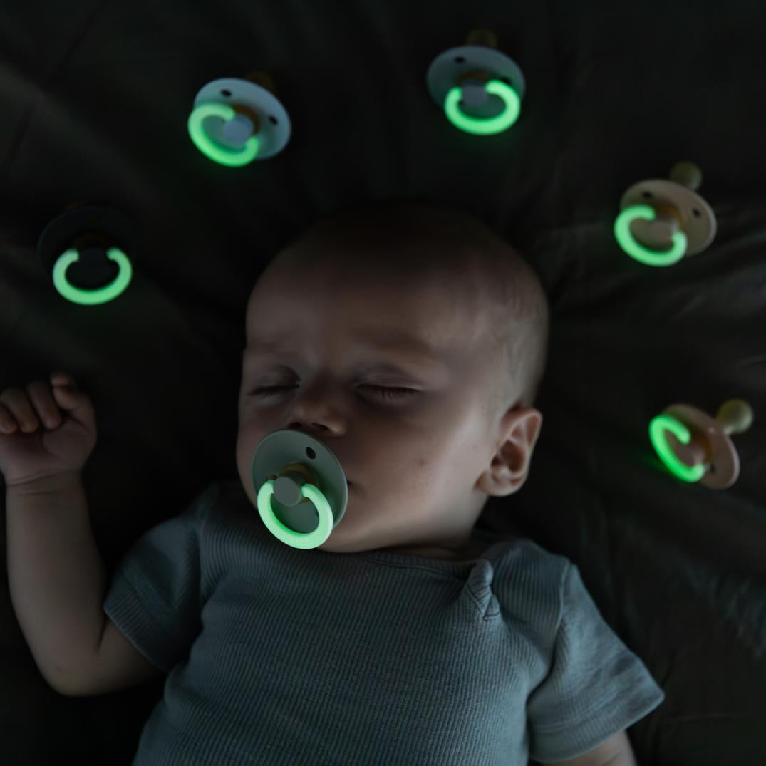 BIBS Pacifier Original COLOUR Latex 2 PK Hush GLOW/Grape GLOW (Min. of 2 PK, multiples of 2 PK)