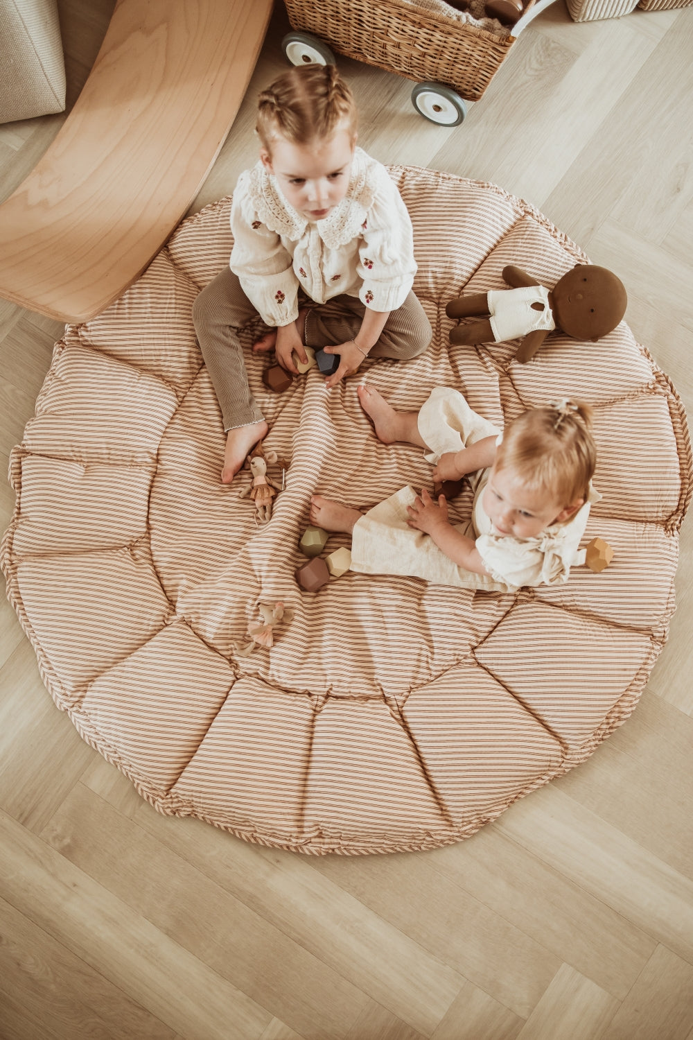Play&amp;Go Bloom Stripes Brown organic babymat (Min of 1, multiples of 1)