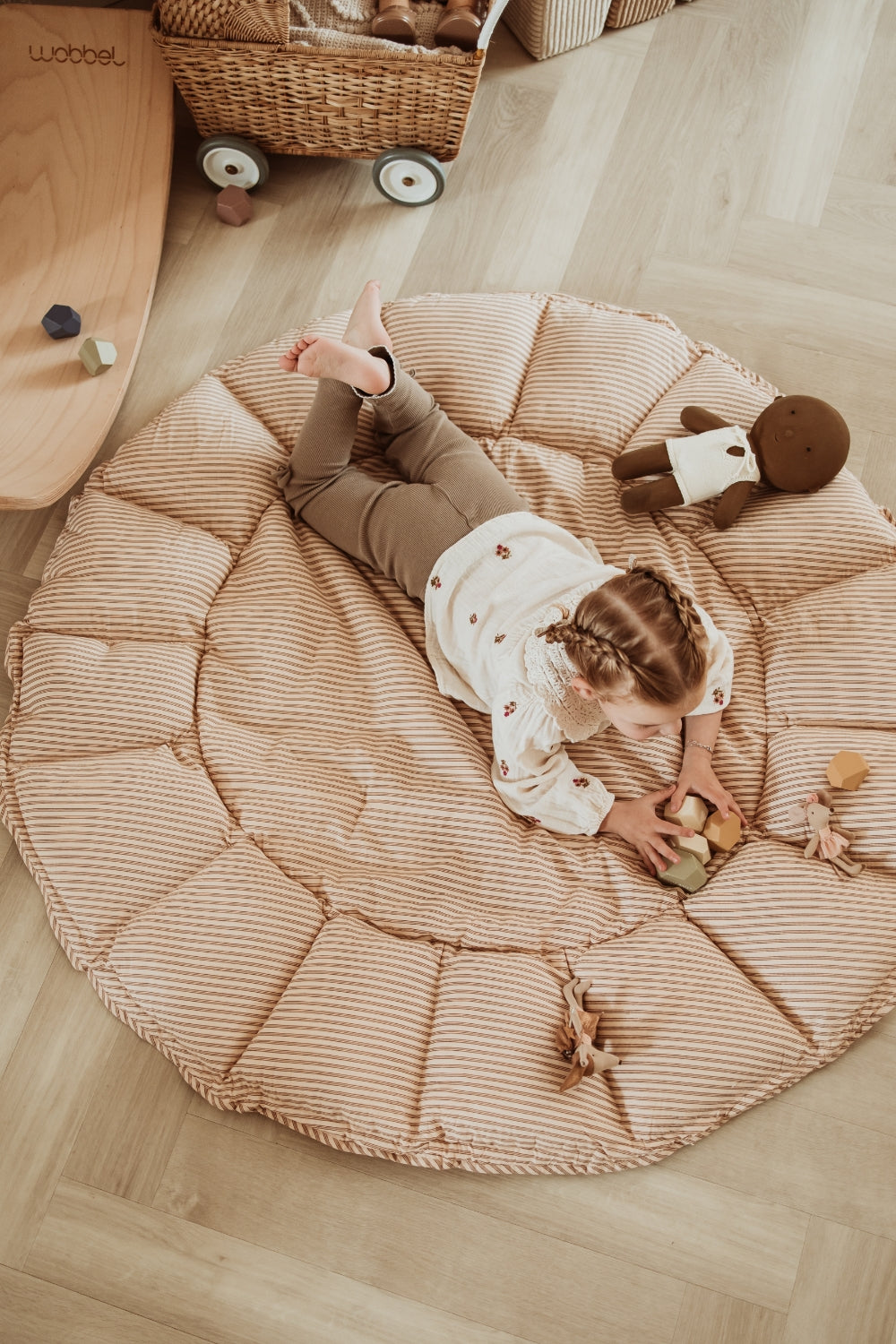 Play&amp;Go Bloom Stripes Brown organic babymat (Min of 1, multiples of 1)