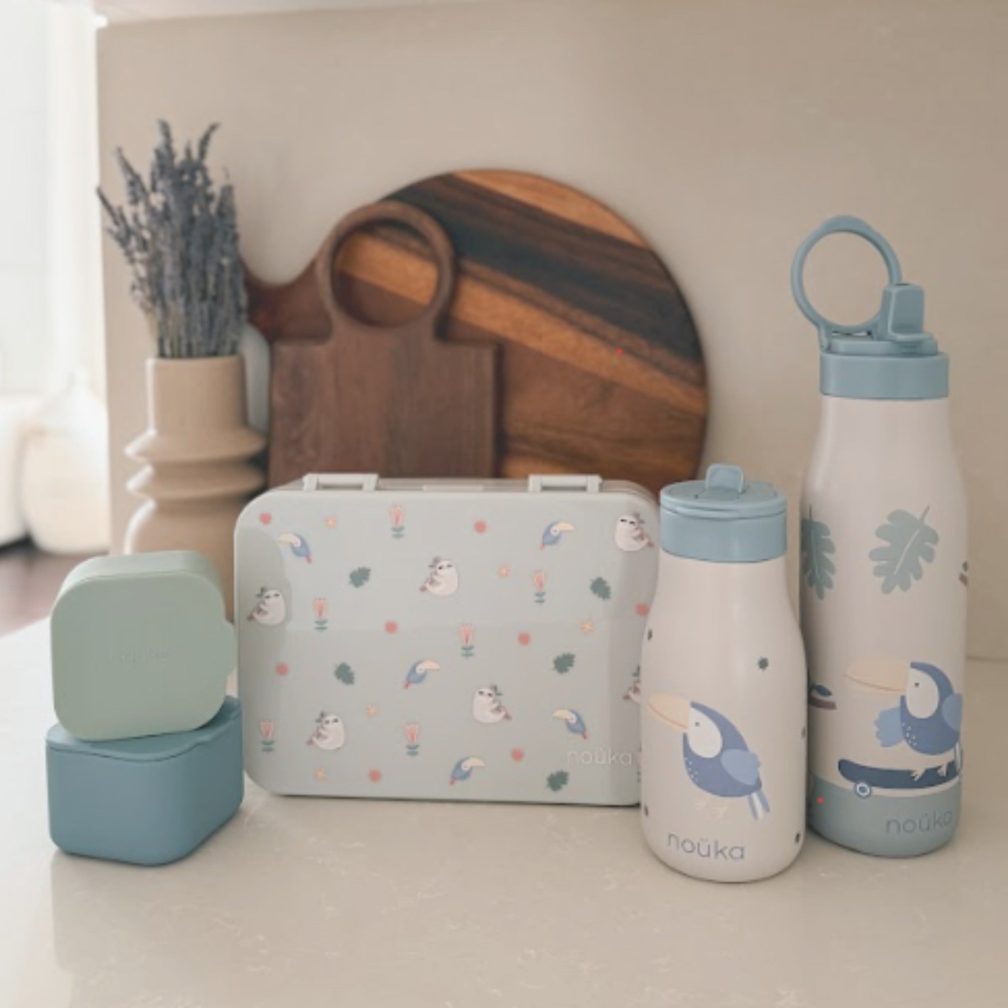 noüka Stainless Steel Drinking Bottle 10 Oz Lucie Collection - Kiko The Toucan (Min. of 2 PK, Multiples of 2 PK)