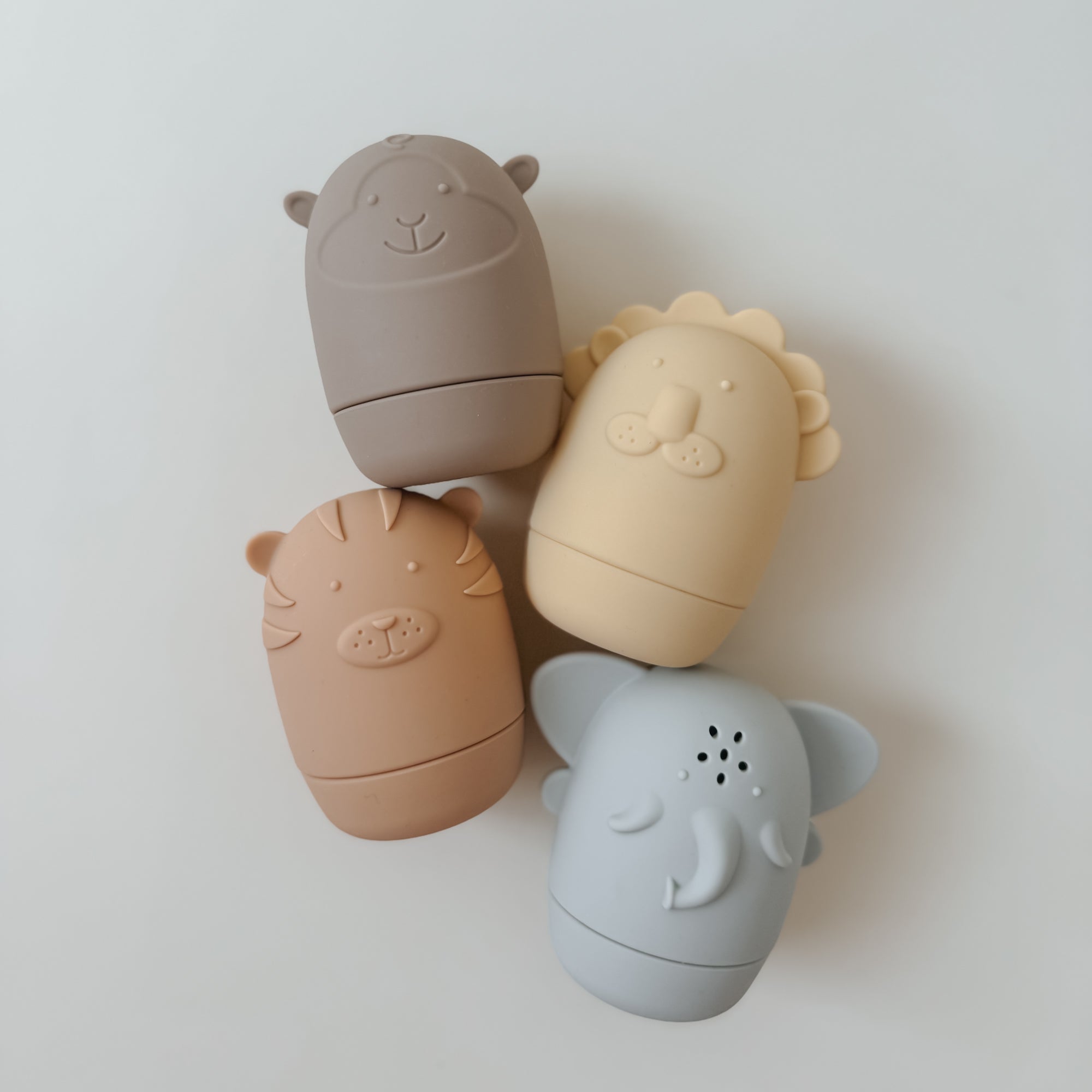 noüka Safari Bath Toys - Land Safari (Min. of 2 PK, Multiples of 2 PK)