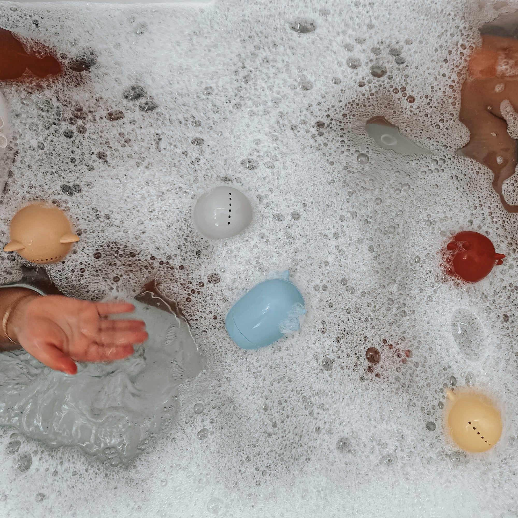 noüka Farm Bath Toys - Sky (Min. of 2 PK, Multiples of 2 PK)