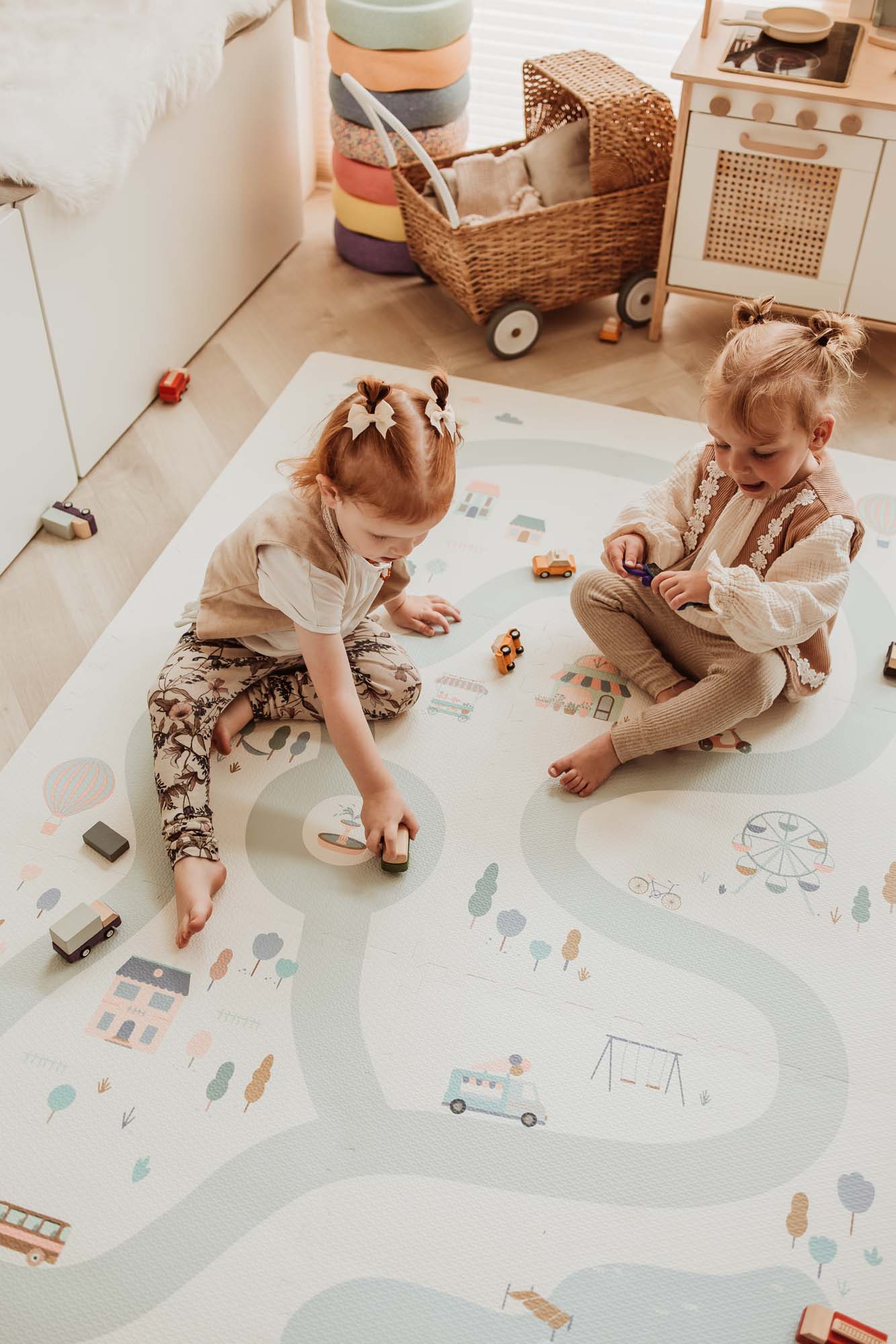 Play&amp;Go EEVAA Puzzle Playmat Village (Min of 1, multiples of 1)