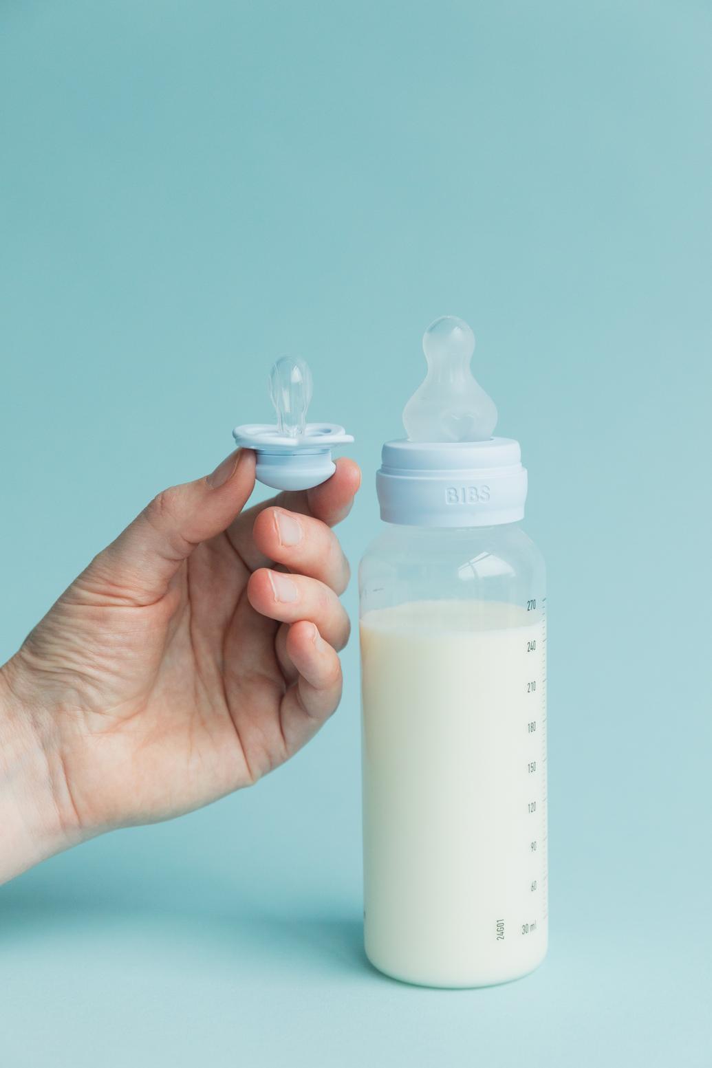 BIBS Glass Baby Bottle Round Silicone 2 PK 240 ml Medium Flow Ivory (Min. of 2 PK , multiples of 2 PK)