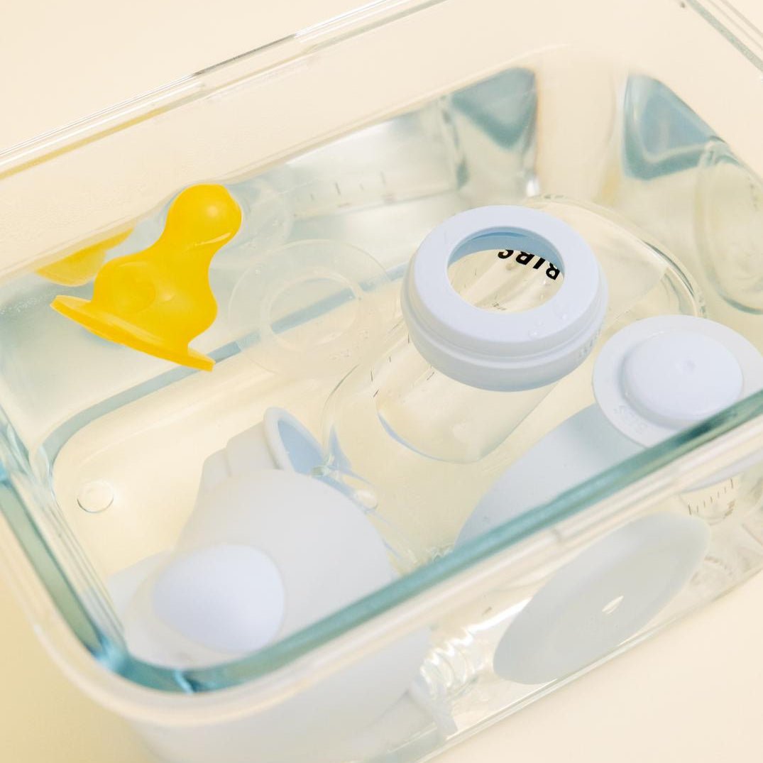 BIBS Glass Baby Bottle Round Latex 1 pack 240 ml Medium Flow Ivory (Min. of 2 PK , multiples of 2 PK) - MAIGHAN DISTRIBUTION CANADA