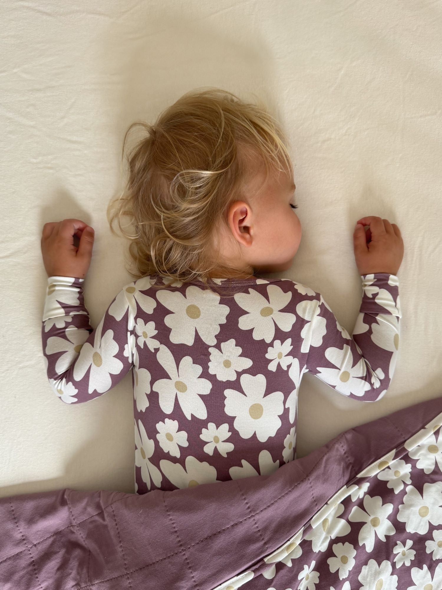 günamüna Convertible Footie Blossom (Min. of 2, multiples of 2) - MAIGHAN DISTRIBUTION CANADA