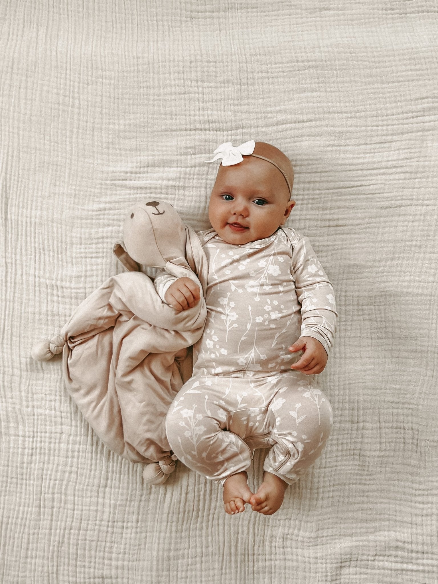 günamüna Convertible Footie Flora (Min. of 2, multiples of 2) - MAIGHAN DISTRIBUTION CANADA