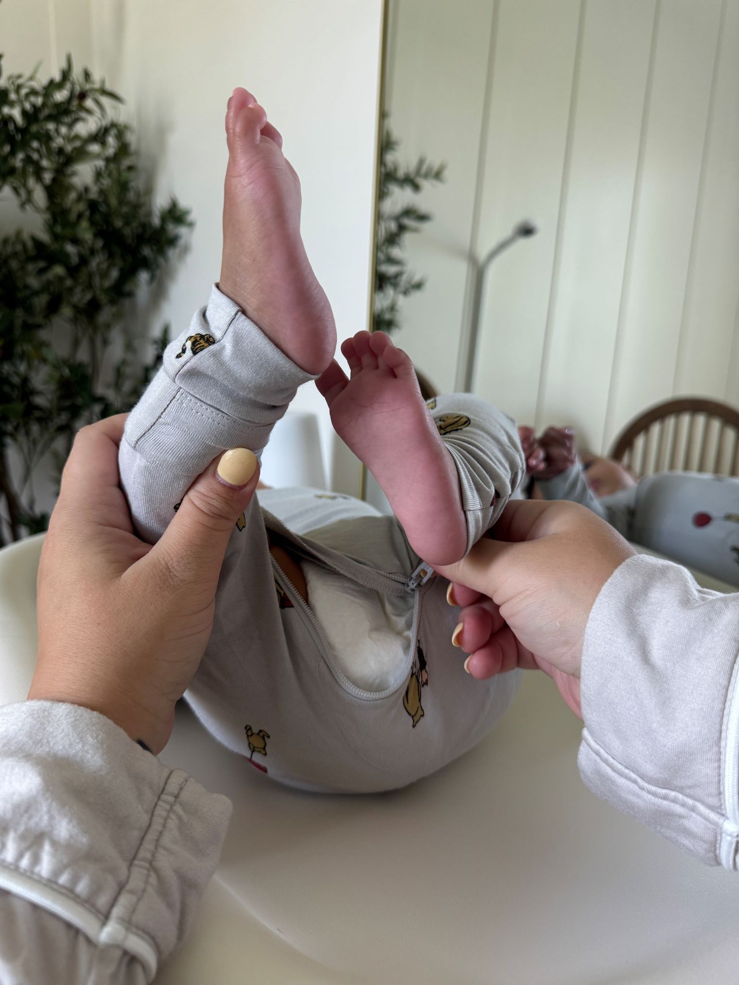 günamüna Convertible Footie Pooh (Min. of 2, multiples of 2) - MAIGHAN DISTRIBUTION CANADA