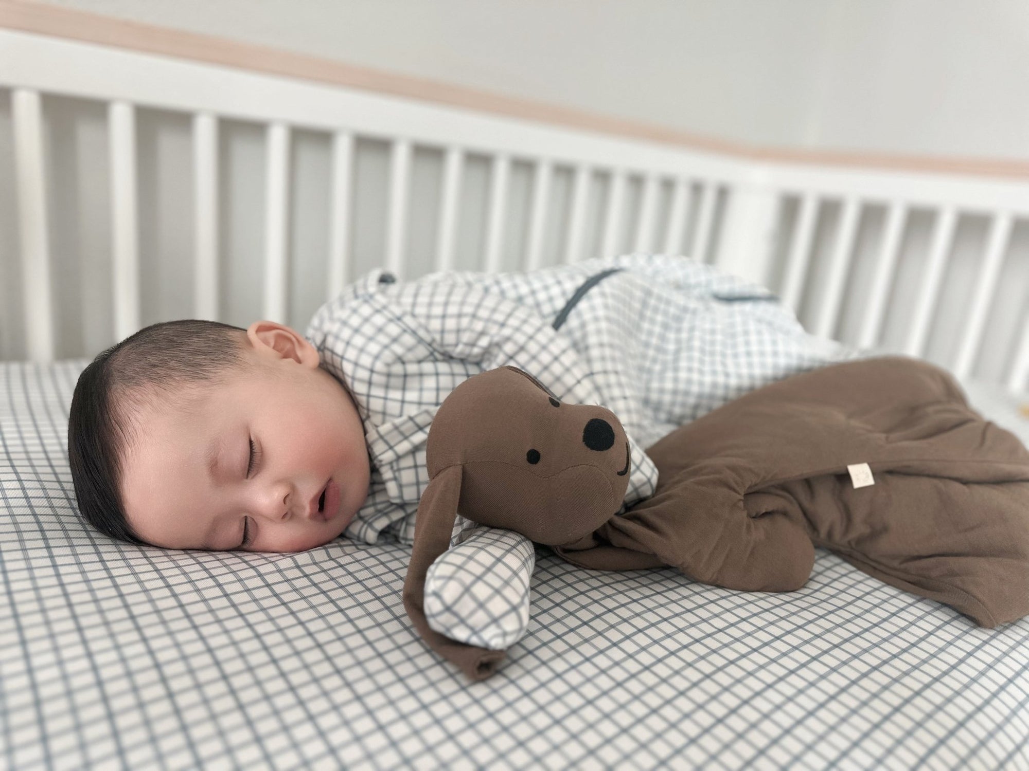 günamüna Crib Sheet - Checkmate (Min. of 2, multiples of 2) - MAIGHAN DISTRIBUTION CANADA