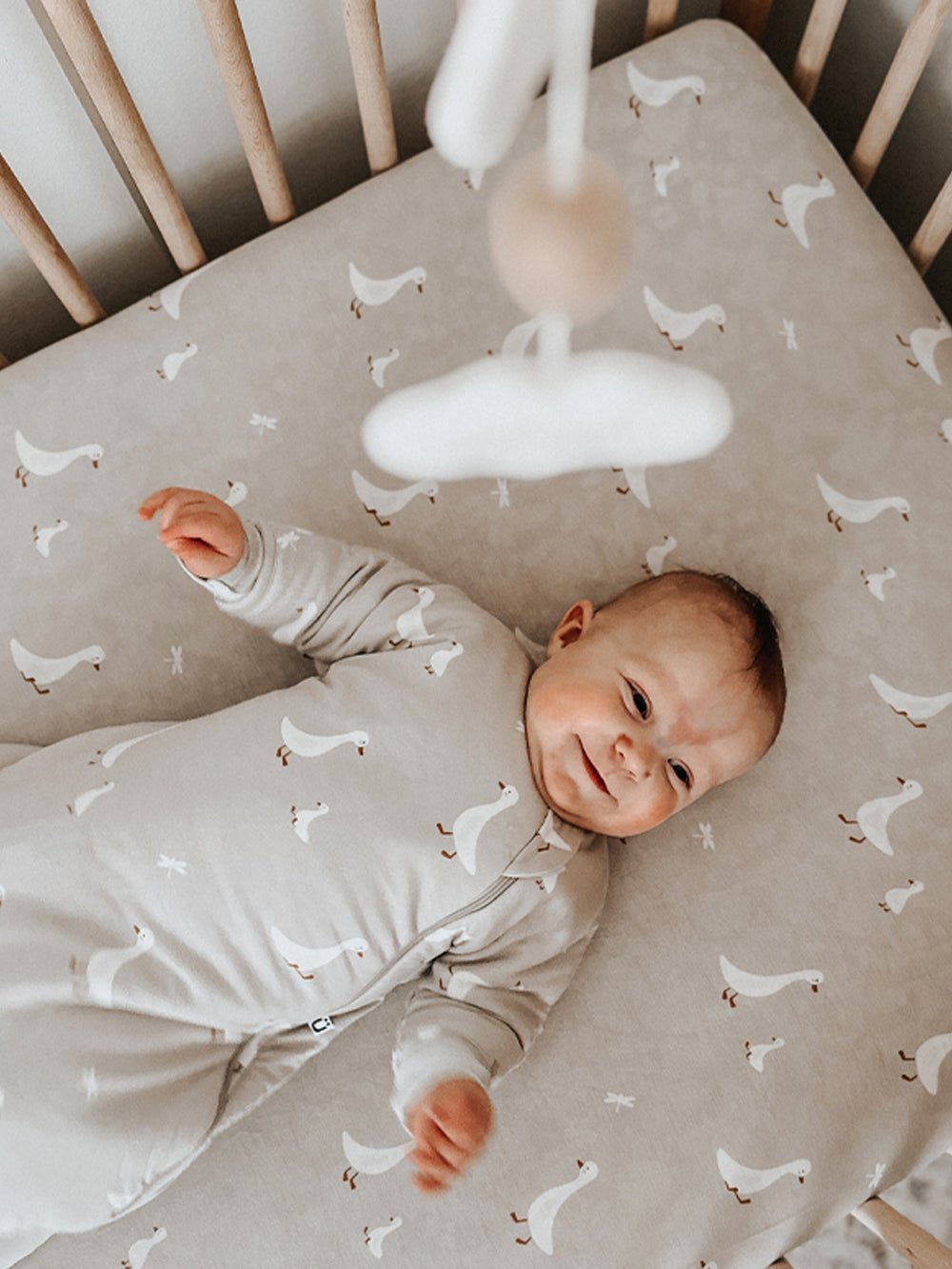 günamüna Crib Sheet - Goose (Min. of 2, multiples of 2) - MAIGHAN DISTRIBUTION CANADA