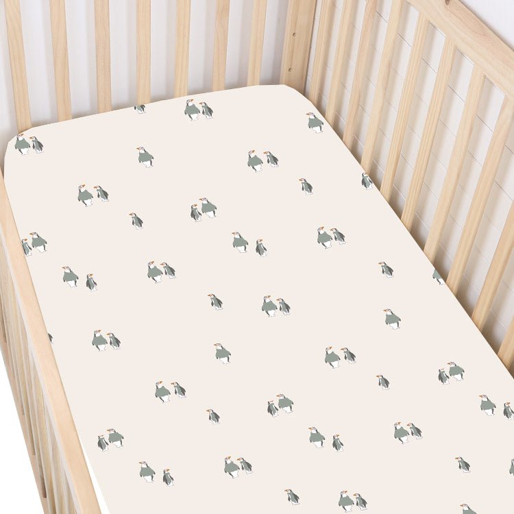 günamüna Crib Sheet - Penguin (Min. of 2, multiples of 2) - MAIGHAN DISTRIBUTION CANADA