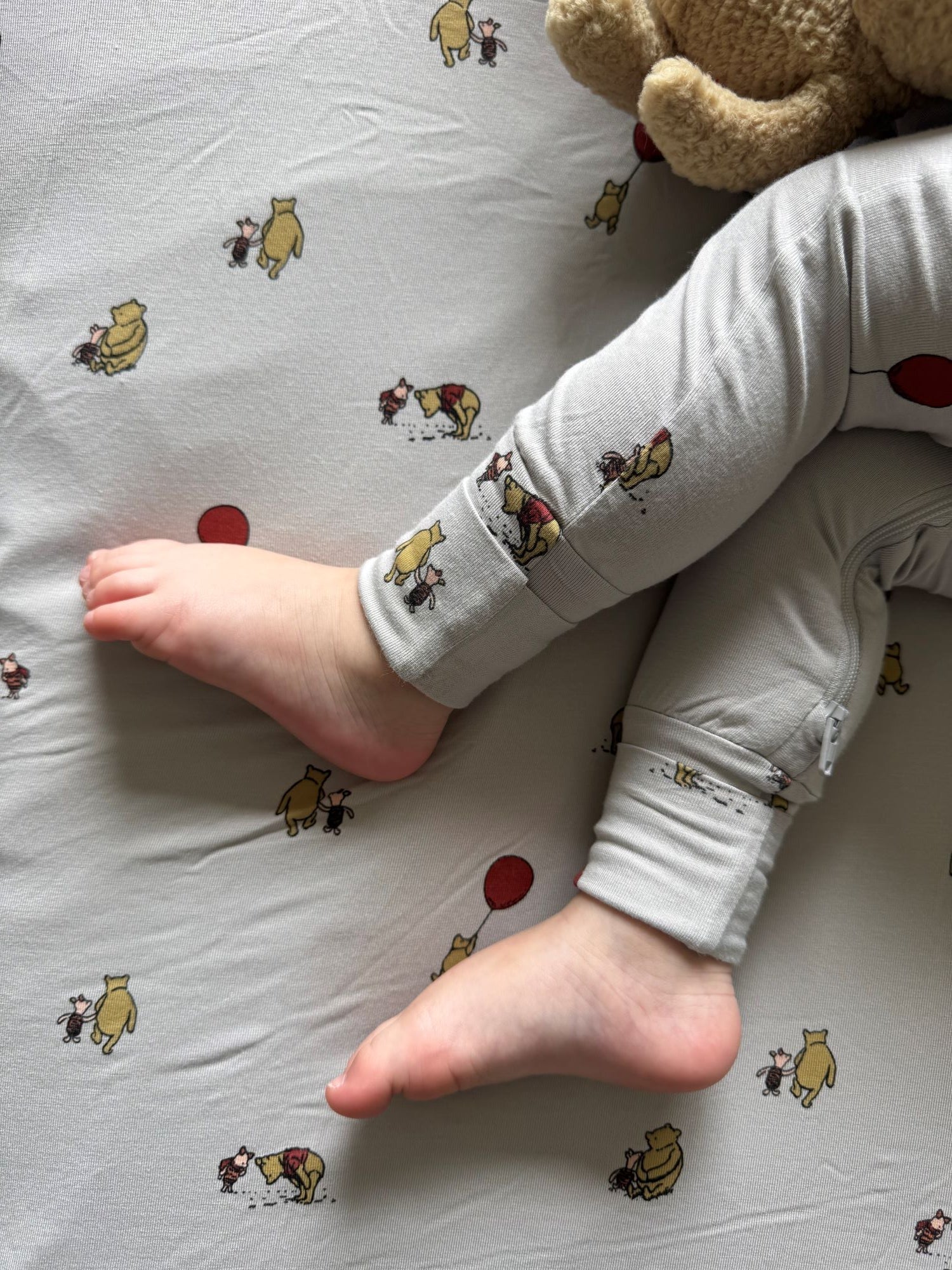 günamüna Crib Sheet - Pooh (Min. of 2, multiples of 2) - MAIGHAN DISTRIBUTION CANADA